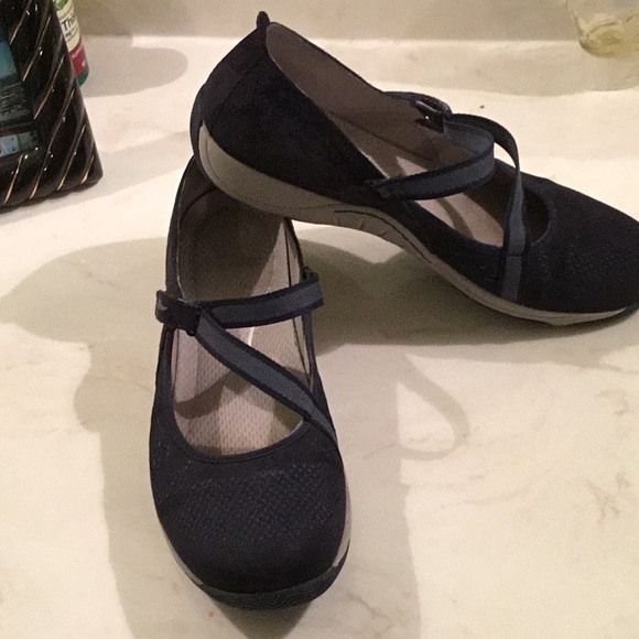 Dansko Mary Jane w Arch Support and Style size 10 - Picture 2 of 7